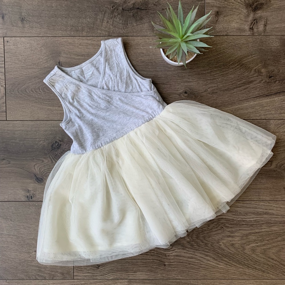 NWOT Infant Girls Tutu Dress (18-24M)
